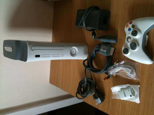Xbox 360 Arcade Console (256 MB Memory Unit)