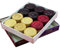 Box of Indian Carrom Men - Vollständiger Satz von Carrom Zähler