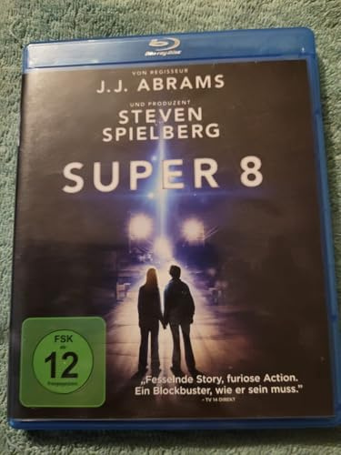 Super 8 [Blu-ray]