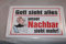 Gott sieht alles - unser Nachbar sieht mehr Blechschild 20x30 cm Schild Sign Funschild