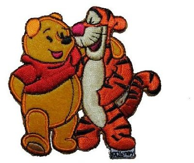 Winnie the Pooh 8 cm * 8 cm Aufnäher Applikation Bügelbild Patch Bär Bear