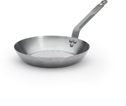 De Buyer - Poêle grill en tôle d'acier MINERAL B - 26 cm - Fabriquée en France, Sans PFAS, Anti Adhérence Naturelle, Queue Rivetée et Finition à la Cire d'Abeille, Tous Feux + Flash Four