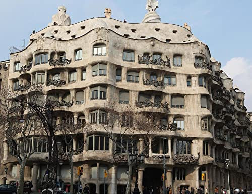 hansepuzzle 13870 - Gaudi-Haus Puzzle 1000 Teile | Gebäude Puzzle mit hochwertiger Puzzle Aufbewahrung: Kartonbox und Wieder verschließbarem Beutel | Puzzle-Maße: 60 x 46 cm