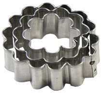 LARES Terrassen-Ausstecher/Ausstechform aus Weißblech - 3-teiliges Set - Motiv: Rund, große Welle - Ø ca. 3,5-5 cm, H: ca. 1,7 cm - Made in Germany