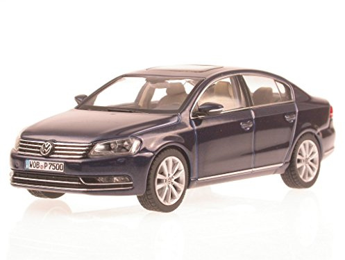 Schuco VW Passat B7 dunkelblau Modellauto 1:43