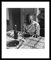 Robert Doisneau Les Pains de Picasso Poster Kunstdruck Bild im Alu Rahmen in schwarz 60x50cm