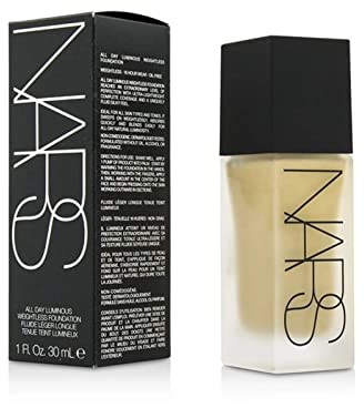 NARS All Day Luminous Weightless Foundation - #Mont Blanc (Light 2) 30ml