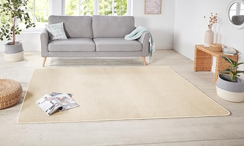 Hanse Home Nasty Teppich – Wohnzimmerteppich Flauschiger Kurzflor Einfarbig Unifarben für Esszimmer, Wohnzimmer, Kinderzimmer, Flur, Schlafzimmer, Küche – Uni Creme, 140x200cm