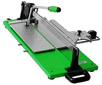 Fliesenschneider BTC 640 mit einer Gesamtschnittlänge von 640 mm und einem integrierten Rollbandmaß.