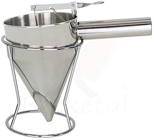 Beeketal 'BLT-13' Profi Gastro Likörtrichter Fondanttrichter aus Edelstahl mit 1,3 Liter Volumen, Auslassöffnung: 8 mm, inkl. Ständer aus verchromten Metall