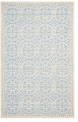 SAFAVIEH Traditionell Teppich für Wohnzimmer, Esszimmer, Schlafzimmer - Cambridge Collection, Kurzer Flor, Hellblau und Elfenbein, 152 X 244 cm