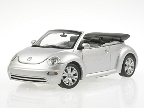 VW New Beetle Cabrio silber Modellauto AutoArt 1:43