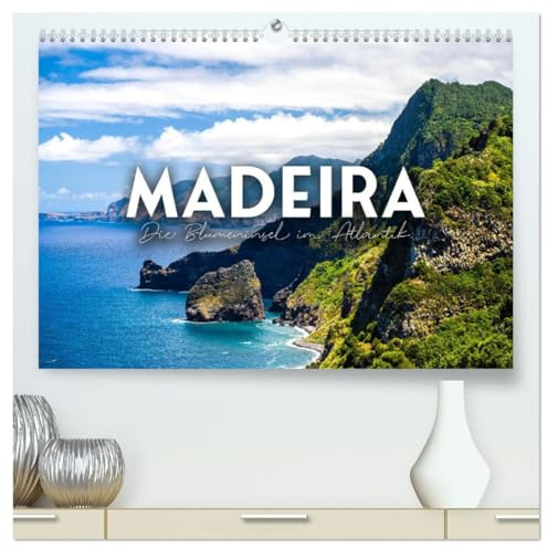 Madeira - Die Blumeninsel im Atlantik. (hochwertiger Premium Wandkalender 2026 DIN A2 quer), Kunstdruck in Hochglanz: Die grüne Idylle. (CALVENDO Orte)