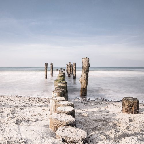 Eurographics DG-UWE1062 Decorative Glass Picture 20 x 20 cm Soft Sea Spray Design