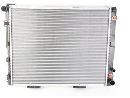Nissens 62762A Kühler, Motorkühlung