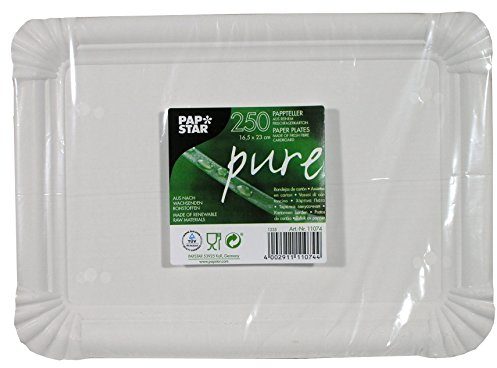 Papstar Pappteller / Einwegteller weiß eckig, (250 Stück), aus 100% Frischfaser-Karton, 16.5 x 23 cm, lebensmittelecht, kompostierbar, für Feste/Geburtstage/Gartenparty #11074