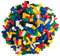 Q-Bricks Bausteine Koffer Basic Mix | 750 Grundbausteine in 5 Formen | Grundfarben: Rot, Grün, Schwarz, Gelb, Blau, und Reinweiß | Verpackt in einem wiederverwendbaren Koffe