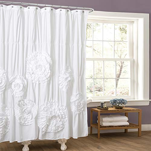 Lush Decor Serena Rüschen-Duschvorhang, 183 x 183 cm, Weiß – schönes gerüschtes Blumen-Design – Luxus-Duschvorhang – weißer Rüschen-Duschvorhang – Vintage-Glamour, Landhaus- und