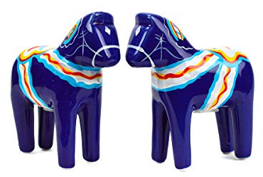 Essence of Europe Gifts ScandinavianGiftOutlet Salz- und Pfefferstreuer, Keramik, Dala-Pferd, Blau, schwedisches Thema, Küchenzubehör, skandinavisches Heimdekor, Salz- und Pfefferstreuer, 8,3 cm