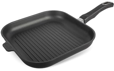 Original Gundel GUSS-QUADRAT-GRILLPFANNE INDUKTION flach, Steakpfanne 28 x 28 cm, Höhe 4 cm, BIOTAN-Oberfläche, PFOA-frei, Akku-Therm Boden