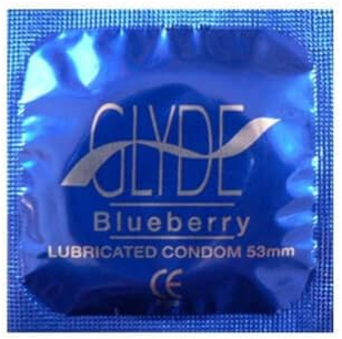 Glyde Ultra Blueberry (Blaubeere) 100 blaue Kondome mit Blaubeer-Aroma, vegane Kondome ohne Casein, zertifiziert mit der Vegan-Blume