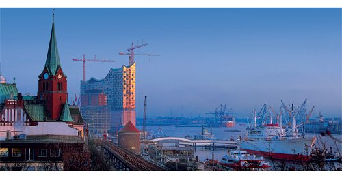 modern times Postkarte XXL Motiv: BLICK AUF DIE ELBPHILHARMONIE * XXL, Anlass:, Künstler/Verlag: BK.EDITION © HÜBNER, Marc, Größe: PANORAMA
