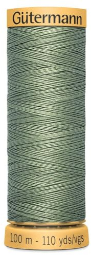 Gutermann Natural Cotton 100m Quilting Sewing Machine Sewing Thread Green - 9426