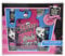 Monster High Coffret Bain Porte Clés + 2 Galets Effervescents Bain + Baume à Lèvres 4,5 g + Gel Douche 50 ml + Lotion Corps 50 ml + Pancarte de Porte