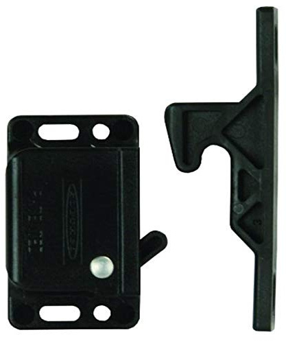 JR Products 70435 Cabinet Catch