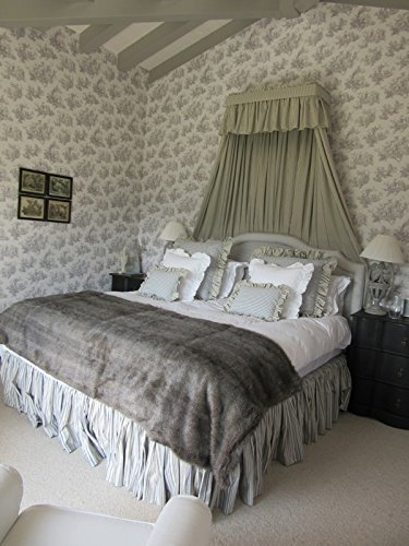Provencale Toile De Jouy Wallpaper Pale Charcoal 6119