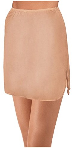 Nina von C. Elegance Halbrock