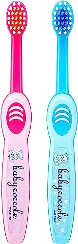 Babycoccole 1 SPAZZOLINO BABY per neonati e bambini 0-4 anni. Setole super morbide delicate su gengive e dentini. Delicato massaggio gengivale. Utile per lo sviluppo dei primi denti. Azzurro o Rosa