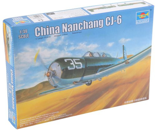 Modellino Aereo Chinese Air Force Nanchang CJ-6 Primary Trainer Aircraft Scala 1:48 (Importato da Giappone)