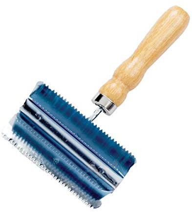 LINCOLN Small Metal Curry Comb 4321