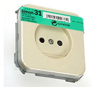 Simon M113386 - Base enchufe 2 polos blanco 31