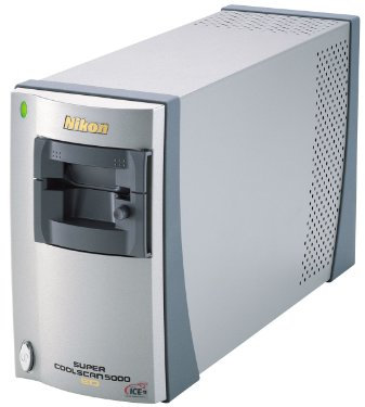 Nikon Super Coolscan 5000 ED - Film scanner (35 mm) - 25.1 x 38 mm - 4000 dpi - Hi-Speed USB