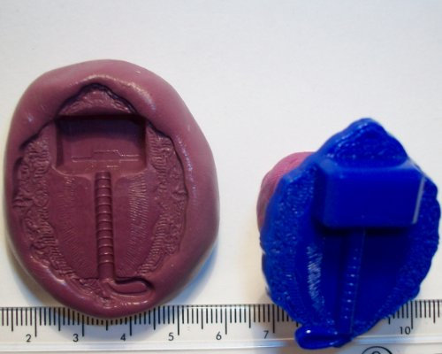 Silicone Mould Thor Hammer Icing Cake & Cupcake Topper