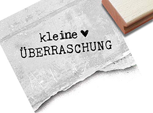 Stempel Textstempel Kleine Überraschung, mit Herz - Typostempel Karten Briefe Geschenkanhänger Scrapbook Geschenk Valentinstag Deko - zAcheR-fineT