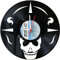 GRAVURZEILE Wanduhr aus Vinyl - Totenkopf Tribal Upcycling Design - Handmade Vintage-Uhr - Wanddekoration im Retro-Design für Gruselfans - Geschenk für Sie & Ihn - Made in Germany