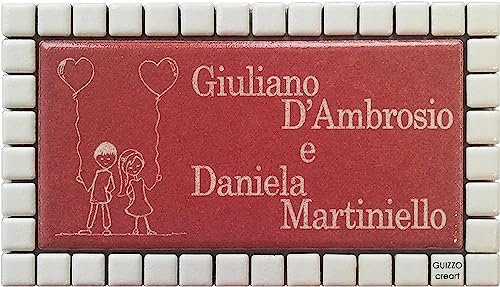 GUIZZO creart - Namensschild Haustür, Personalisierte Keramikplakette mit Lasergravur, Personalisierte Hausnummerntafel mit Rahmen, Hausnummerntafel 17x9,5H cm Weiß/Rot, Namenstafel Made in Italy