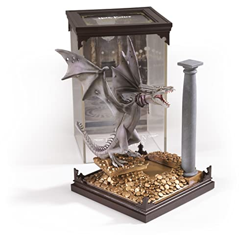 The Noble Collection Harry Potter: Magical Creatures Ukrainian Ironbelly