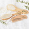 Personalisierte Baby Haarbürste Und Baby Kamm Set,Baby Bürste Mit Weichen Ziegenborsten,Holz Baby Haarbürste Mit Namen, Babybürste Neugeborene,Kleinkind,Säuglings Haarbürste,Wiegenkappe,geschenke