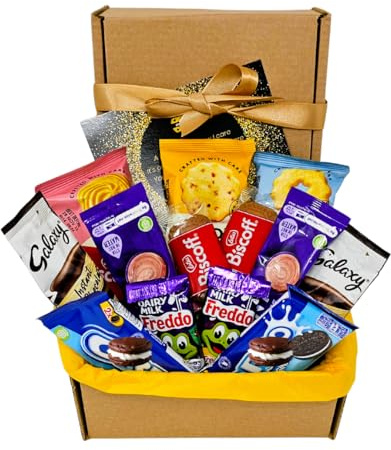 Hot Chocolate Gift Set with Border Biscuits, Hot Chocolate Sachets, Freddo Chocolate Bars, Chocolate Sandwich Snacks & Biscoff – Biscuits Gift Set – Stellar Six 'Just For You' Poem Included