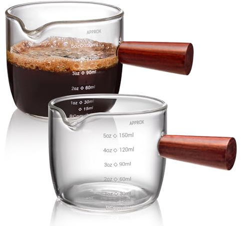 Realand 2 Pack 150ml/5oz Espresso Shot Glass, Single Spout with Wood Handle and V-Shaped Mouth Espresso Cups Clear Glass Measuring Cup Espresso Accessories Pitcher
