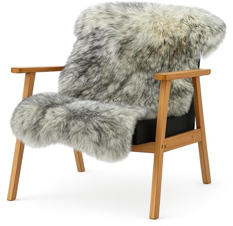 KARAT Lammfell echt - Black Tip Flauschige Stuhlkissen Schaffell Deko Teppich für Wohzimmer & Kinderzimmer, Sitzauflage, Dekofell, mit Lederrücken 90x60 cm (Audrey)