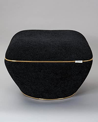Qiyano Hocker Pouf großer Sitzhocker kuscheliger Teddystoff in Schwarz modern quadratisch bequem für Wohnzimmer, Schlafzimmer, Kunstlederverzierung in Gold, Höhe ca. 43 cm, Farbe: Schwarz