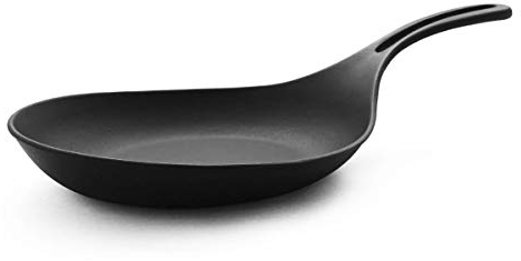 Iwachu Gusseisen Omelett-Pfanne, Ø 20 cm. Bratpfanne Rund. Induktion, Induktionsherd, Ceran, Gas, BBQ, Unbeschichtet