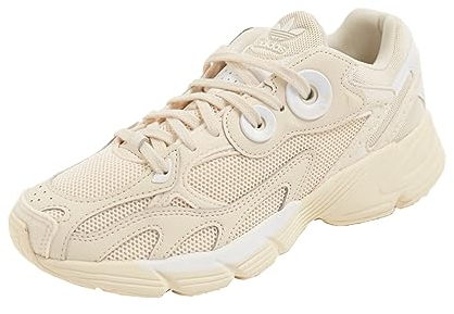 adidas Damen Astir Casual Sneaker, beige, 38.5 EU