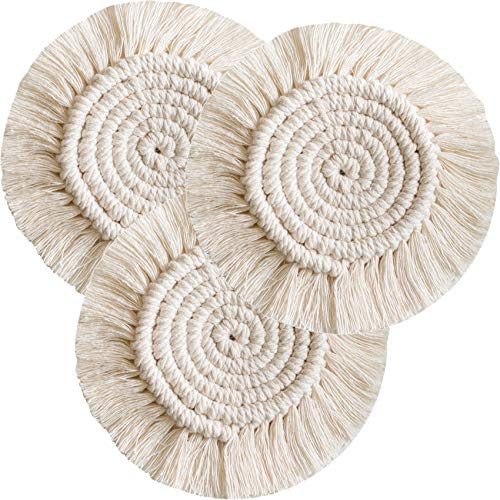 Hocaies Handgemachte Makramee Untersetzer für Getränke, Handgewebtes Tischset Bohemia Style rutschfeste Hitzebeständige Cup Matte fur Tassen, Vasen, Kerzen Desktop-Dekoration (Typ A 3 Stück)