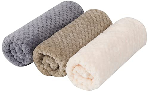 GLAITC Fluffy Dog Blanket 3 Pcs Flannel 45x65cm Washable Cat Soft and Warm Pet Blankets for Rabbits Dogs Small, Sofa, Car, Travel, Keep Pets (Khaki, white, grey)